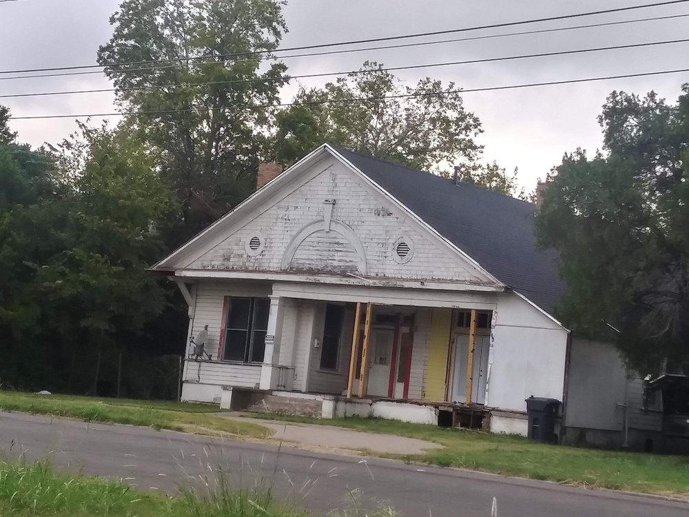 Slide of Hot Top Roofing