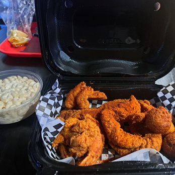 Fishhook Seafood - Ontario Mills - 2 pc fish, shrimp, side Macaroni salad on their daily specials menu - Southern Near Me - Ontario, California Fishhook Seafood - Ontario Mills - 2 pc fish, shrimp, side Macaroni salad on their daily specials menu - Southern Near Me - Ontario, California