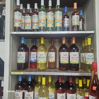 Jimmie's Paddock - Summer Adult-ades - Beer, Wine & Spirits Near Me - White Plains, Maryland