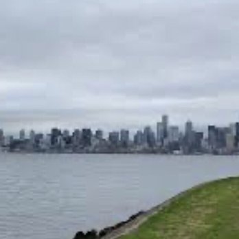 Alki Beach Park - Parks Near Me - Seattle, Washington