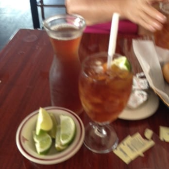 Chalan on the Beach - Great Ice Tea - with plenty of limes Nd a carafe for refills - Latin American Near Me - Miami Beach, Florida