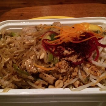 Cha Ba Thai - Pork pad Thai - Thai Near Me - Long Beach, New York