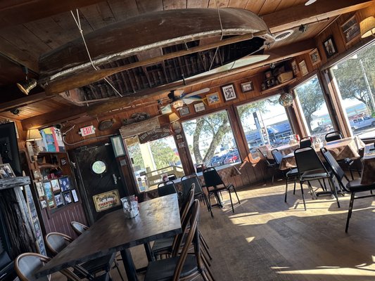 Russell's Seafood Grill by null