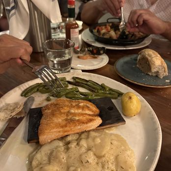 Bluewater Grill - Temecula - Seafood Near Me - Temecula, California