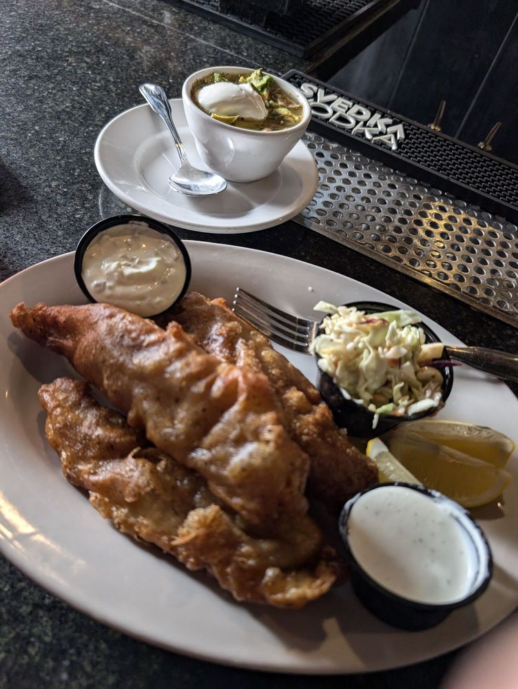 Kelly's Pub