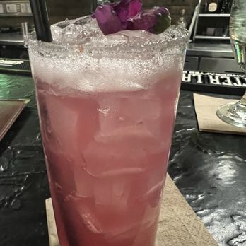 Purrr - Gin fizz - Cocktail Bars Near Me - Yakima, Washington