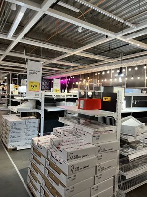 IKEA by null