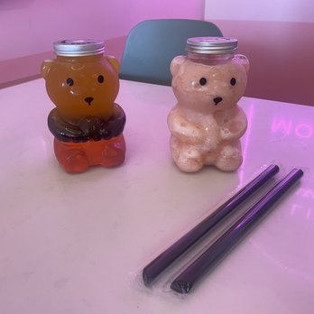Bearology - Mango coconut w/ watermelon jello and boba Strawberry Calpico Slush - Bubble Tea Near Me - Hollywood, California