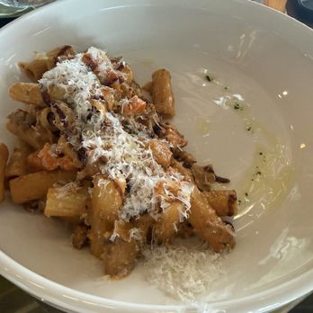 Noble Ace - Rigatoni Bolognese - Bars Near Me - Laguna Beach, California Noble Ace - Rigatoni Bolognese - Bars Near Me - Laguna Beach, California