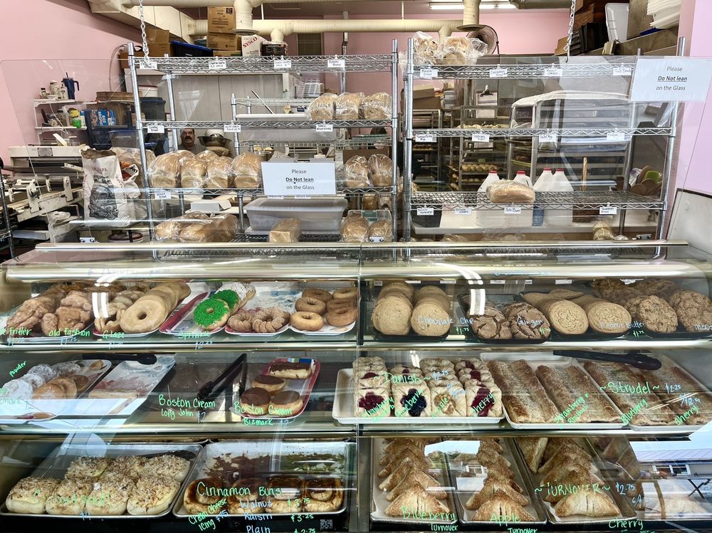 Nana & Papa’s Bakery Logo