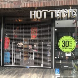 Hot Topic - 10:30 am Saturday Feb 9, hasn't opened yet.