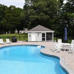Custom Pool House by Baystate Outdoor Personia