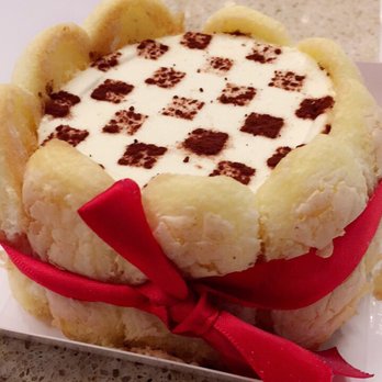 Carlo's Bakery - Tiramisu - Bakeries Near Me - Hoboken, New Jersey Carlo's Bakery - Tiramisu - Bakeries Near Me - Hoboken, New Jersey