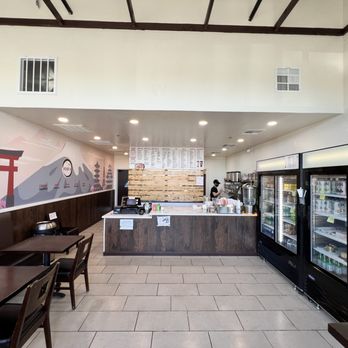 Aloh-o - the inside of a japanese restaurant - Poke Near Me - Novato, California Aloh-o - the inside of a japanese restaurant - Poke Near Me - Novato, California