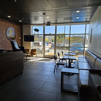 Fatbee Cafe - Interior - Bubble Tea Near Me - Everett, Washington Fatbee Cafe - Interior - Bubble Tea Near Me - Everett, Washington
