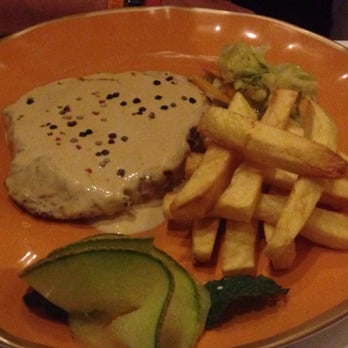 As Salgadeiras - Filet mignon in a cognac pepper sauce - Portuguese Near Me - Lisbon, 11