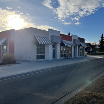 Live To Dye Salon - Hair Salons Near Me - Edmonton, Alberta Live To Dye Salon - Hair Salons Near Me - Edmonton, Alberta