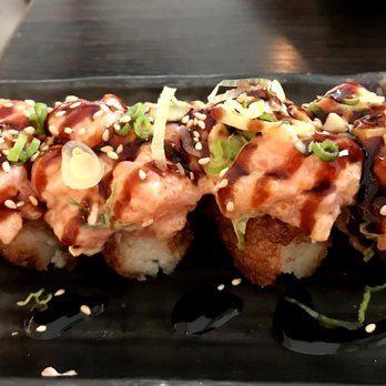 Sushi Hon - Crispy Spicy Salmon - Sushi Bars Near Me - Los Angeles, California Sushi Hon - Crispy Spicy Salmon - Sushi Bars Near Me - Los Angeles, California