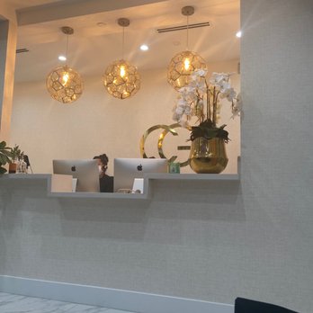 CG Smile - Lobby It's beautiful but damn you will spend hours and hours here - Cosmetic Dentists Near Me - Miami, Florida CG Smile - Lobby It's beautiful but damn you will spend hours and hours here - Cosmetic Dentists Near Me - Miami, Florida