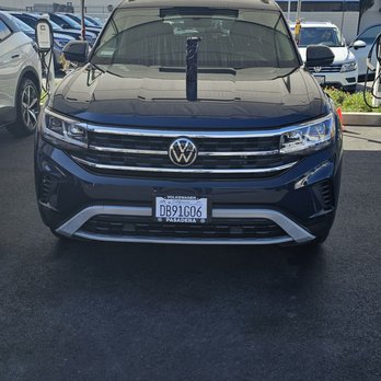 Volkswagen Pasadena - Was able to buy my wife her dream car - Car Dealers Near Me - Pasadena, California