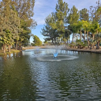 Bella Vista Winery - Lakeside tasting - Wineries Near Me - Temecula, California Bella Vista Winery - Lakeside tasting - Wineries Near Me - Temecula, California