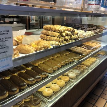 Fresh Donuts - Donut display - Donuts Near Me - Thousand Oaks, California Fresh Donuts - Donut display - Donuts Near Me - Thousand Oaks, California