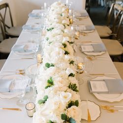 J & L Floral Boutique - Long garland