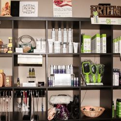 la-ti-da Salon & Spa - Browse through the la-ti-da Boutique