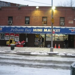 Pelham Bay Mini Market - Dec 2007