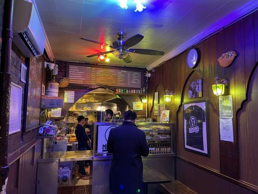 Mamoun's Falafel by null