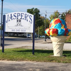 Jaspers Dine & Dip