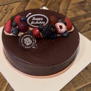 Paris Baguette - Chocolate cake - Desserts Near Me - Mesa, Arizona Paris Baguette - Chocolate cake - Desserts Near Me - Mesa, Arizona