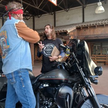 Desert Wind Harley-Davidson - Learning how to use the new controls and radio. Cole is a great teacher - Motorcycle Dealers Near Me - Mesa, Arizona Desert Wind Harley-Davidson - Learning how to use the new controls and radio. Cole is a great teacher - Motorcycle Dealers Near Me - Mesa, Arizona