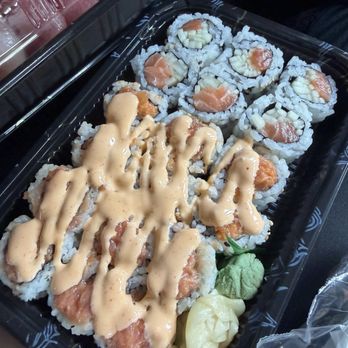 Suki Station - spicy salmon, spicy tuna, salmon cucumber - Japanese Near Me - Brooklyn, New York Suki Station - spicy salmon, spicy tuna, salmon cucumber - Japanese Near Me - Brooklyn, New York