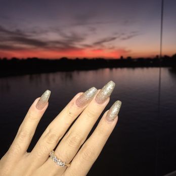 Harbor Nails - Nail Salons Near Me - North Miami, Florida