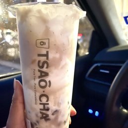 Mashed Taro Coconut Milk with Bubble Mashed Taro Coconut Milk with Bubble