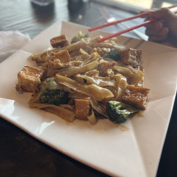 Bann Thai - Pad See Ew (Made with wide rice noodle, typically used for Pad Thai) - Thai Near Me - Edwardsville, Illinois