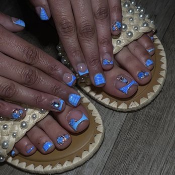 Lotus Nails Spa - Nail Salons Near Me - Renton, Washington