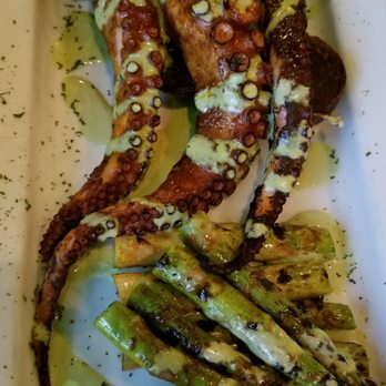 Oh! Calamares - Peruvian Near Me - Kearny, New Jersey