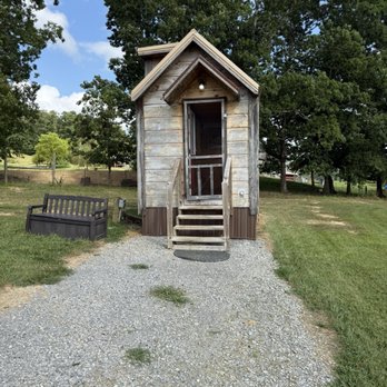 Little Tail Farms - Vacation Rentals Near Me - Dunlap, Tennessee Little Tail Farms - Vacation Rentals Near Me - Dunlap, Tennessee
