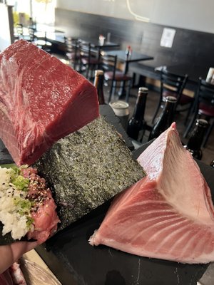 Kinjo Hand Roll Bar by null