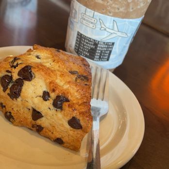Coffee Crossing - Chocolate Chip Scone and seasonal turtle blended coffee - Coffee & Tea Near Me - Jeffersonville, Indiana