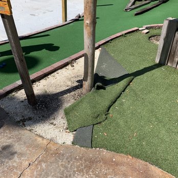 Gator Golf - Mini Golf Near Me - Orlando, Florida