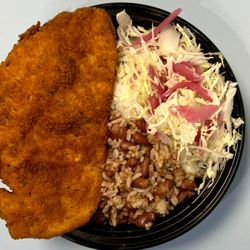 Himasuey - Chuleta de pollo con gallopinto and salad. love this.