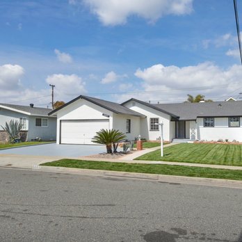 Team Chamberlain Realty Executives - Our old home. Given a fresh new paint job, new grass, and a fresh painted driveway, porch, and side yard. All at the expert advice of Neil. - Real Estate Agents Near Me - Seal Beach, California Team Chamberlain Realty Executives - Our old home. Given a fresh new paint job, new grass, and a fresh painted driveway, porch, and side yard. All at the expert advice of Neil. - Real Estate Agents Near Me - Seal Beach, California