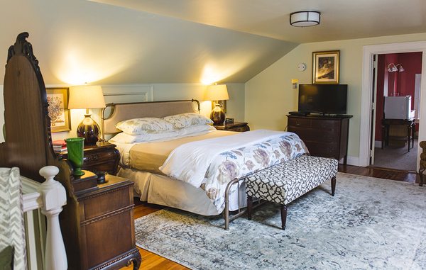 Applewood Manor Inn Bed & Breakfast by null