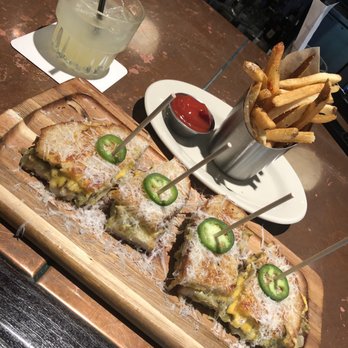 The General Public - Green Chilli Grilled Cheese (Happy Hour) - New American Near Me - Houston, Texas