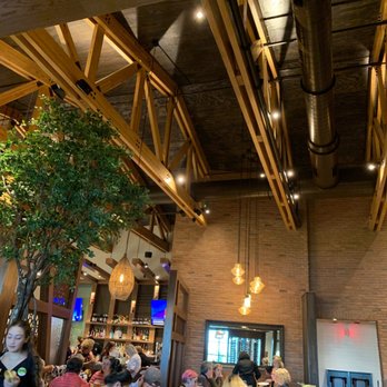 Olive Garden Italian Restaurant - New loom ceiling. 5/21/19 - Italian Near Me - Orlando, Florida