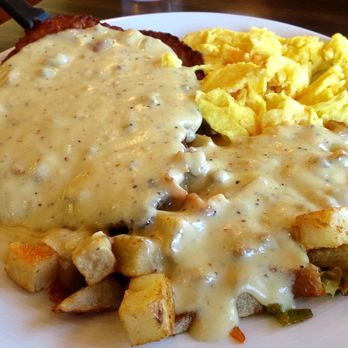 Seasons - Chicken Fried Steak with lots of gravy - Casinos Near Me - Redding, California