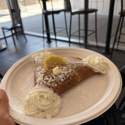 Sweet Lemon Cream Crepe